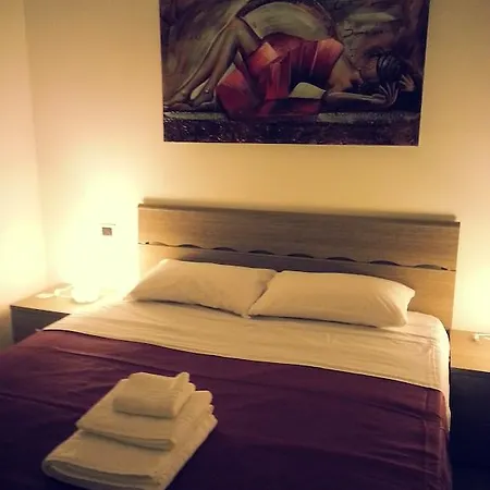 Stefanelli タラント